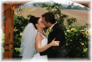 Ceremony_-_Deb_and_Andrew_Big_Kiss.jpg